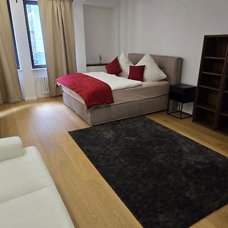 Room16-Ulm Exterior foto